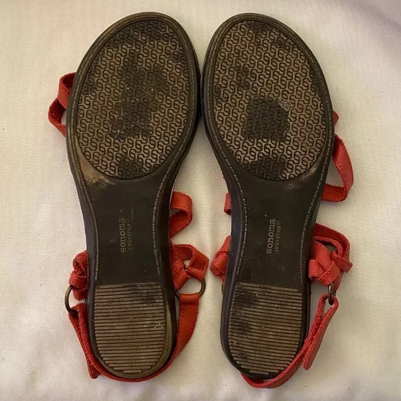 Leather Strap Flat Sandals in Coral - Size 10 - Picture 4 of 5